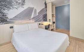 B ＆ B ホテル ミラノ チェニジオ ガリバルディ